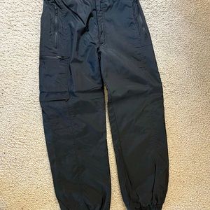 Chalet Men’s Ski Pants.
